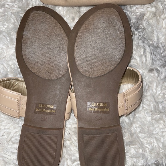 Like new Guess sandals - Picture 3 of 3